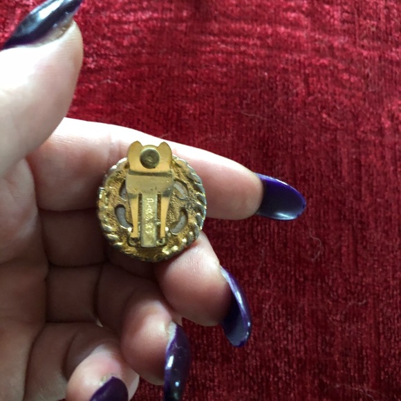 VTG GUCCI FAUX PEARL EARRINGS. - Picture 3 of 4